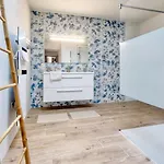 Bellevue 2, Piscine, Jacuzzi, Sauna * Champcevinel