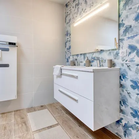 ヴィラ Bellevue 2, Piscine, Jacuzzi, Sauna Champcevinel